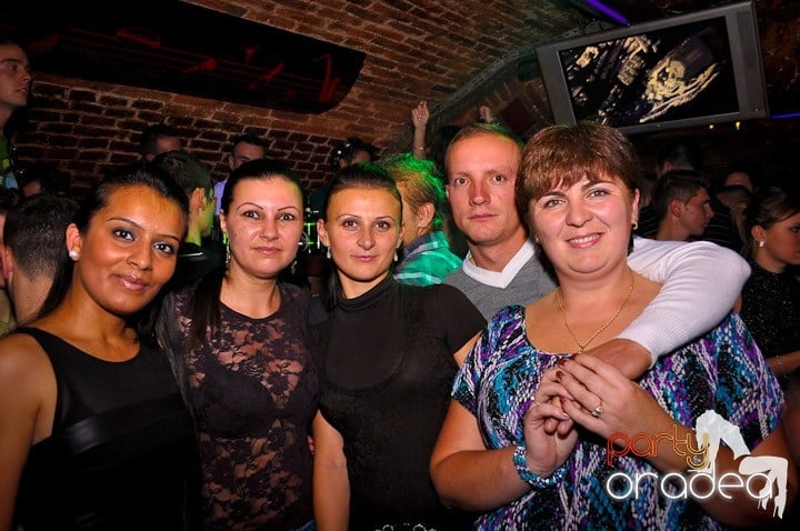 Pe ringul de dans din Escape, 