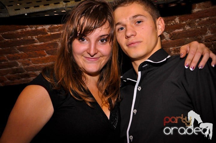 Pe ringul de dans din Escape, 