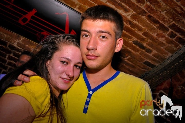 Pe ringul de dans din Escape, 