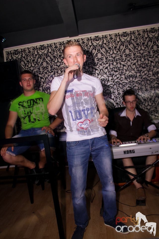 Pedro de la Oradea în Club Life, 