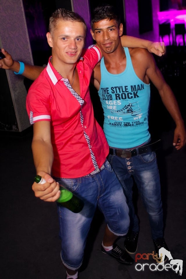 Pedro de la Oradea în Club Life, 