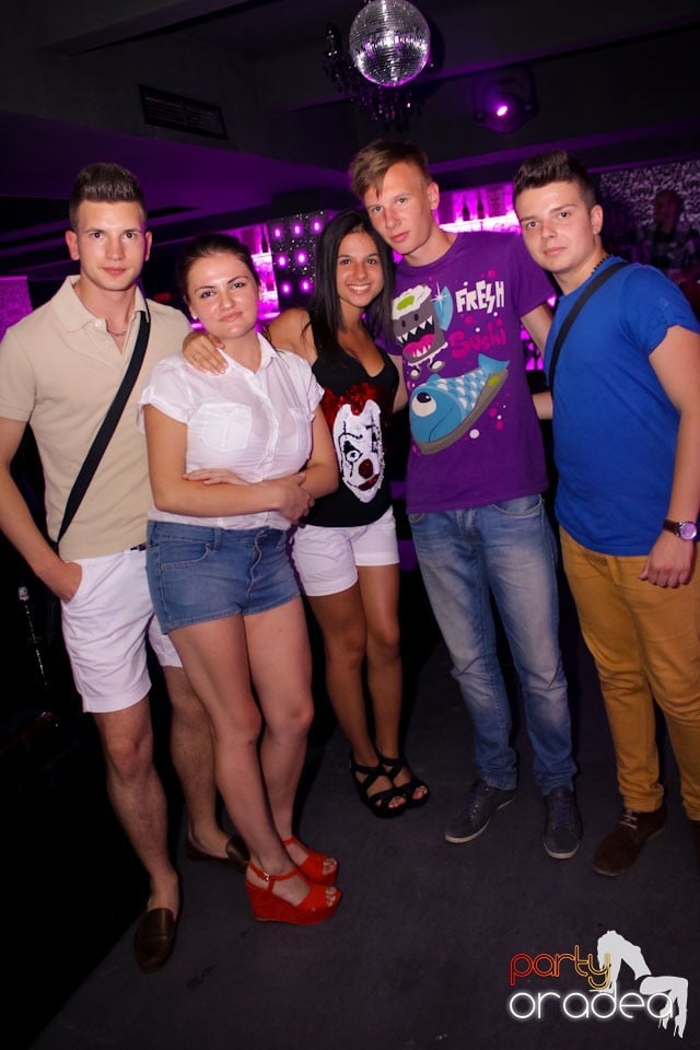 Pedro de la Oradea în Club Life, 