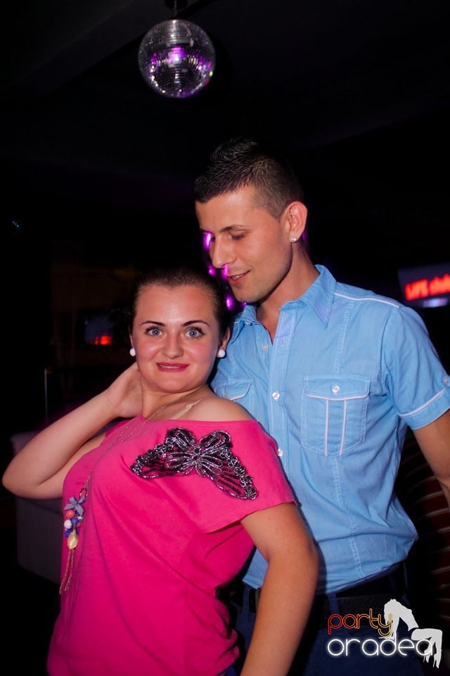 Pedro de la Oradea în Club Life, 