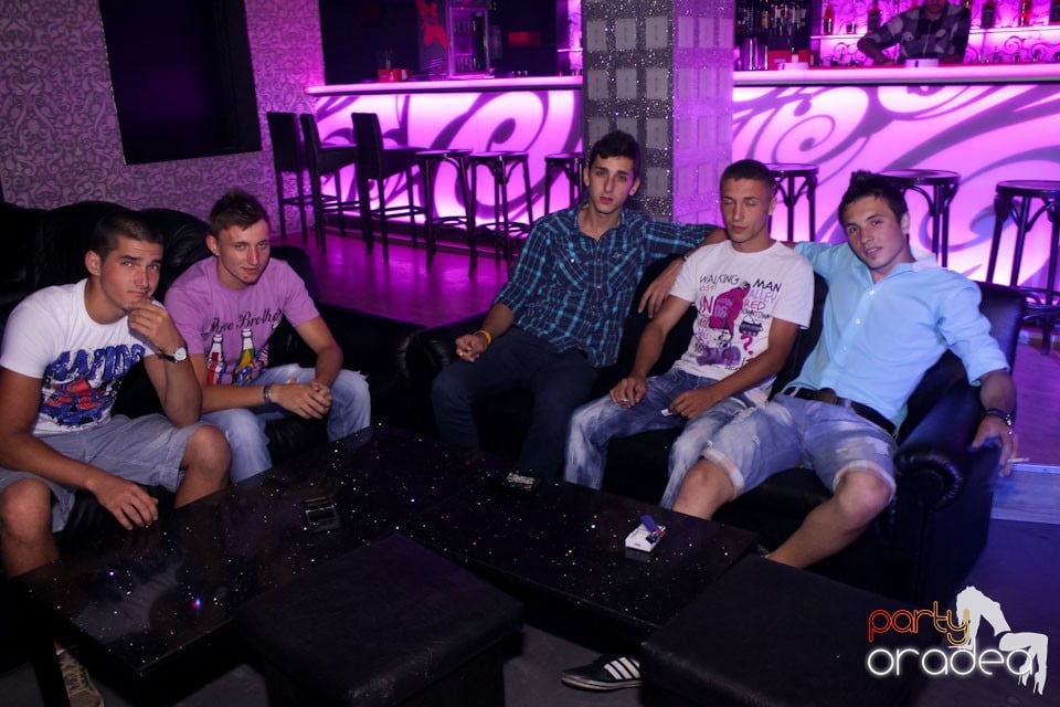 Pedro de la Oradea în Club Life, 