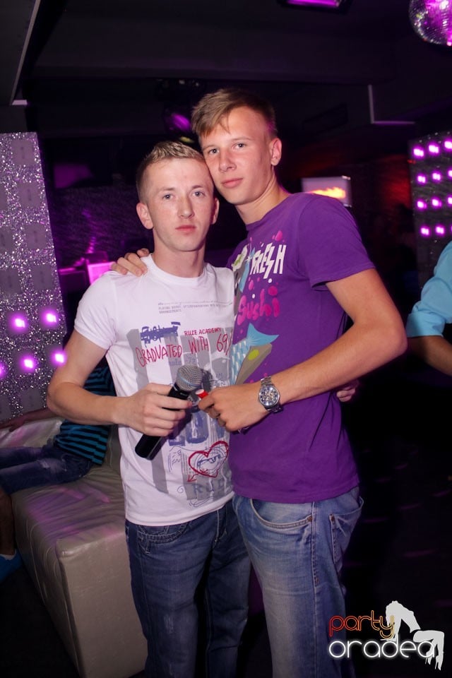 Pedro de la Oradea în Club Life, 