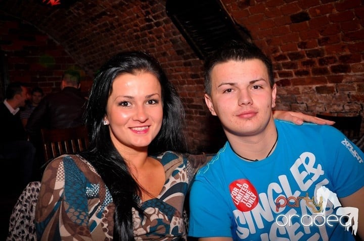 Petrecem toată noaptea, 