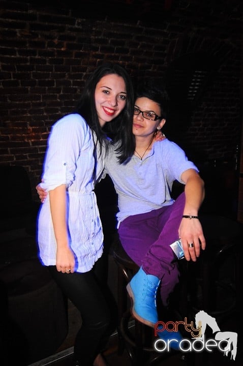 Petrecem toată noaptea, 