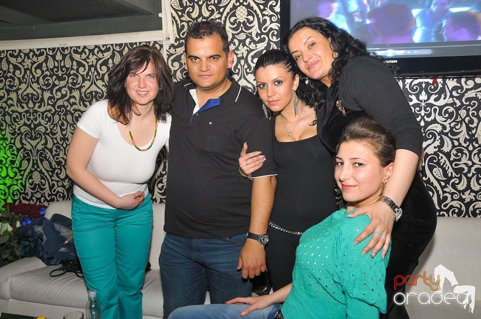 Petrecere alături de Blaga de la Oradea, 