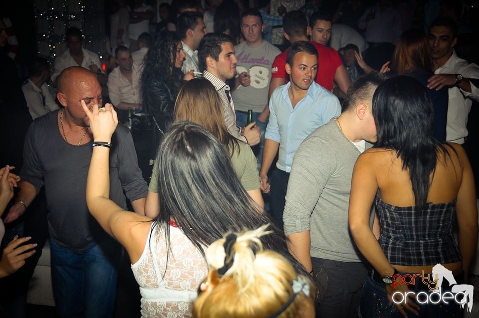 Petrecere alături de Blaga de la Oradea, 