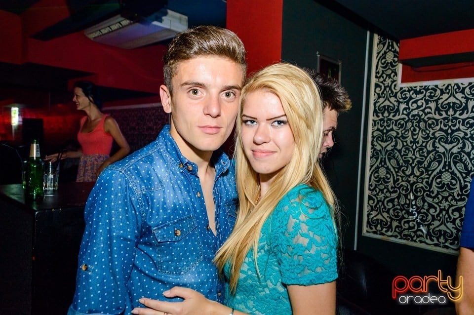 Petrecere alături de Blaga de la Oradea, 