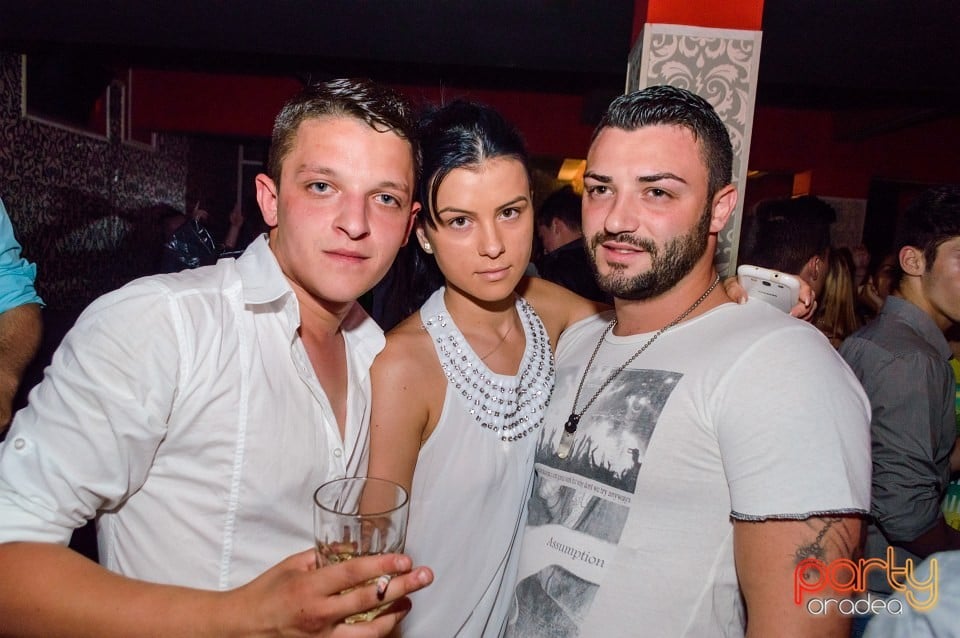 Petrecere alături de Blaga de la Oradea, 