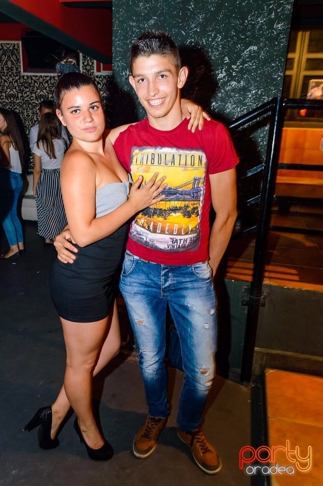 Petrecere alături de Blaga de la Oradea, 