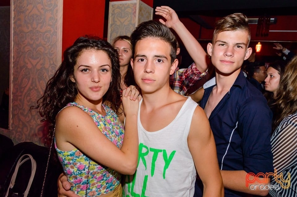 Petrecere alături de Blaga de la Oradea, 