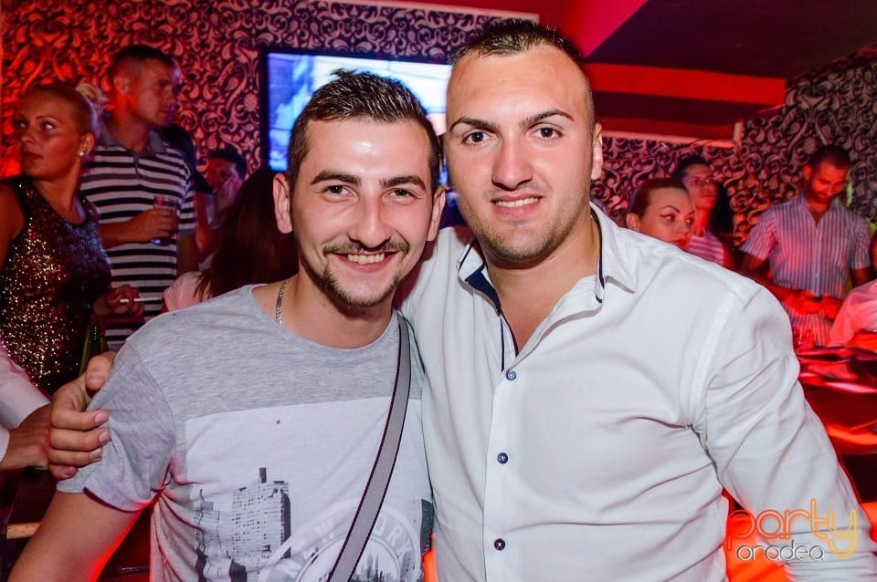 Petrecere alături de Blaga de la Oradea, 