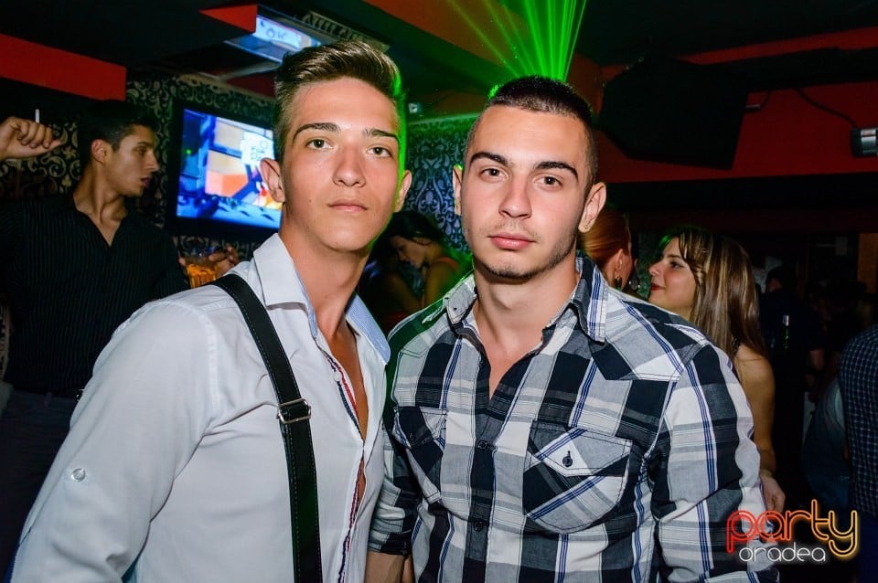 Petrecere alături de Blaga de la Oradea, 