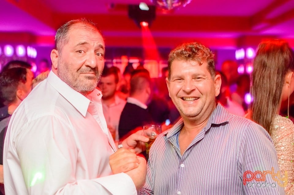 Petrecere alături de Blaga, 