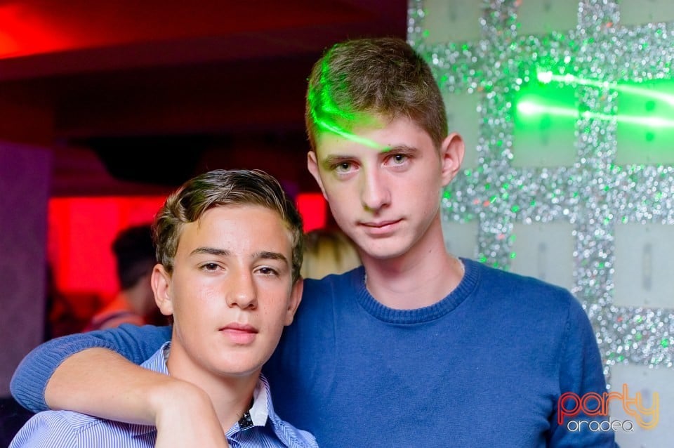 Petrecere alături de Blaga, 