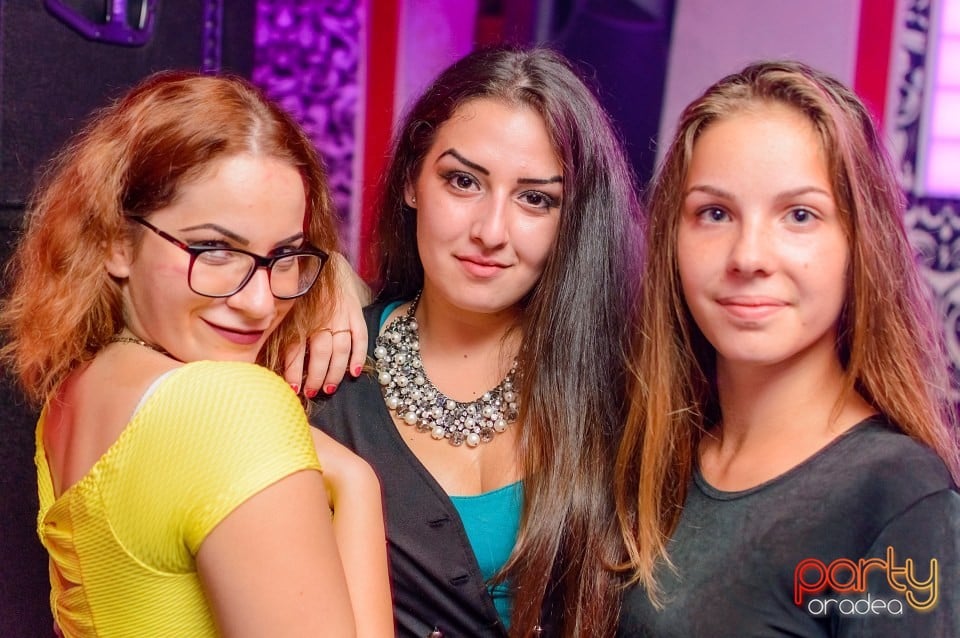 Petrecere alături de Blaga, 