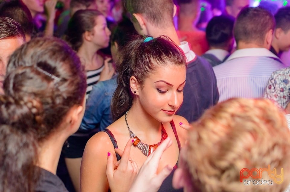 Petrecere alături de Blaga, 