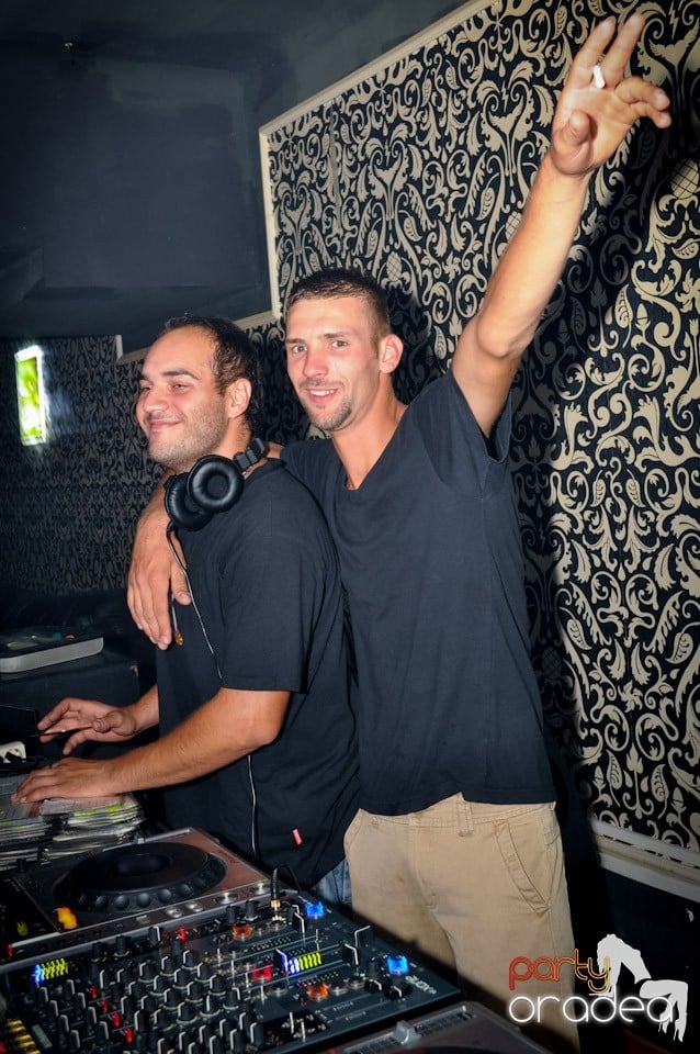 Petrecere alături de Blaga, 