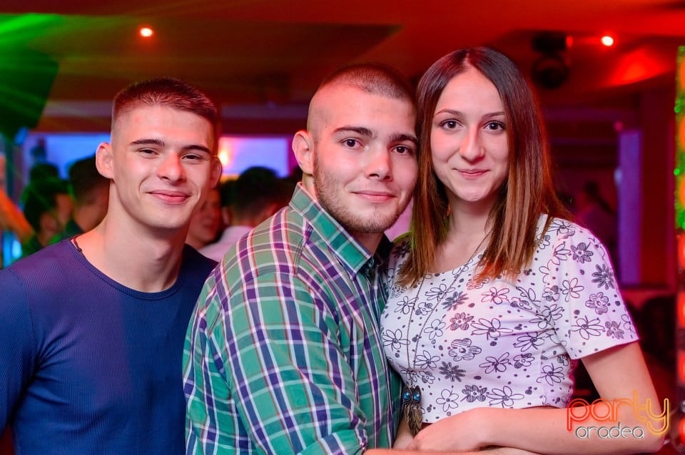 Petrecere alături de Blaga, 