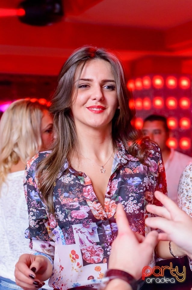 Petrecere alături de Blaga, 