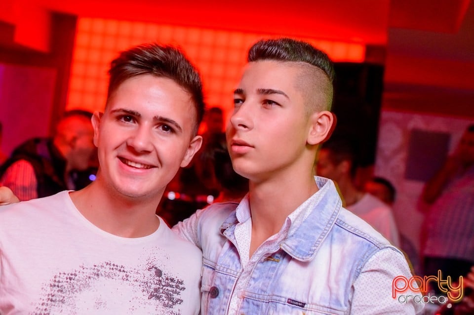 Petrecere alături de Blaga, 