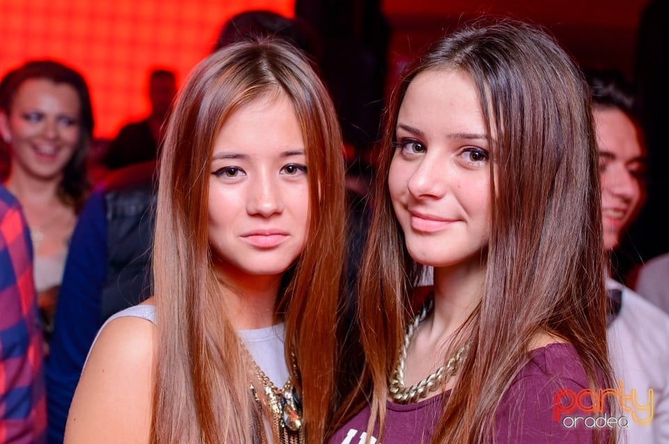 Petrecere alături de Blaga, 