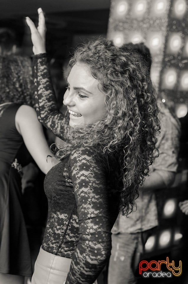 Petrecere alături de Blaga, 