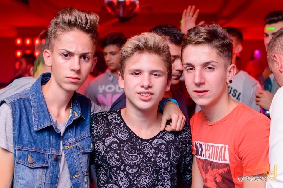 Petrecere alături de Blaga, 