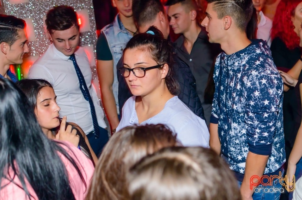 Petrecere alături de Blaga, 