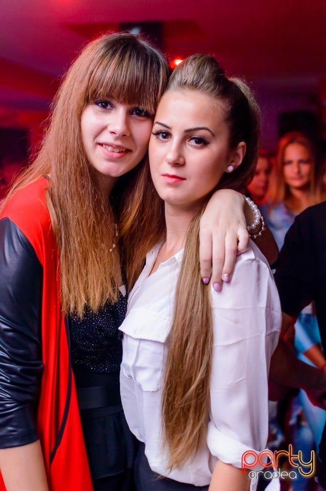 Petrecere alături de Blaga, 