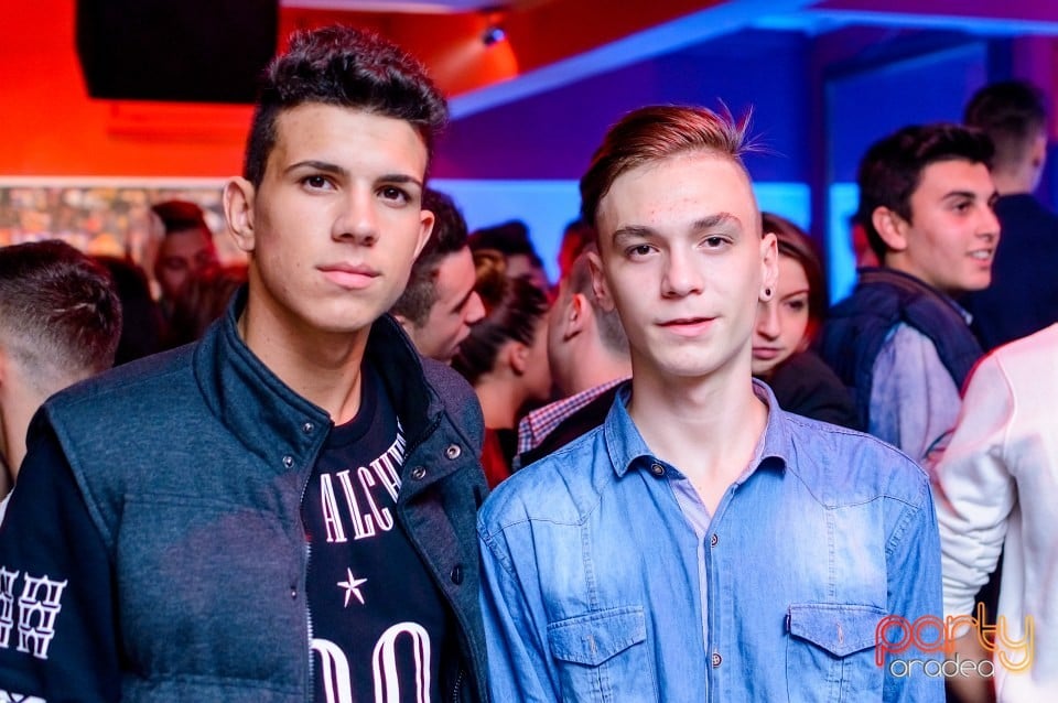 Petrecere alături de Blaga, 