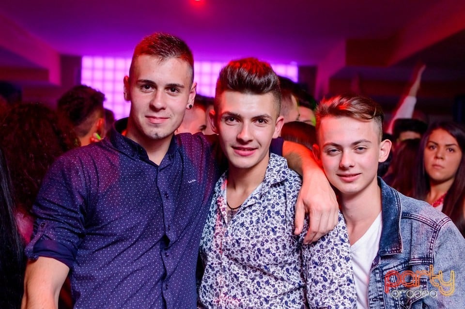 Petrecere alături de Blaga, 