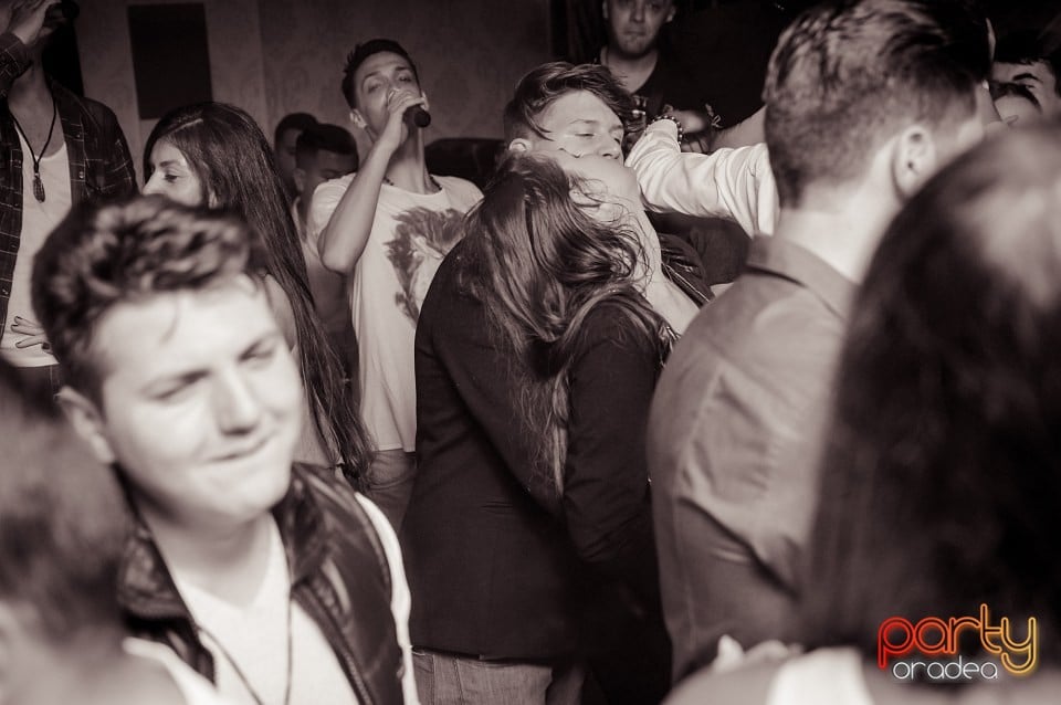 Petrecere alături de Blaga, 