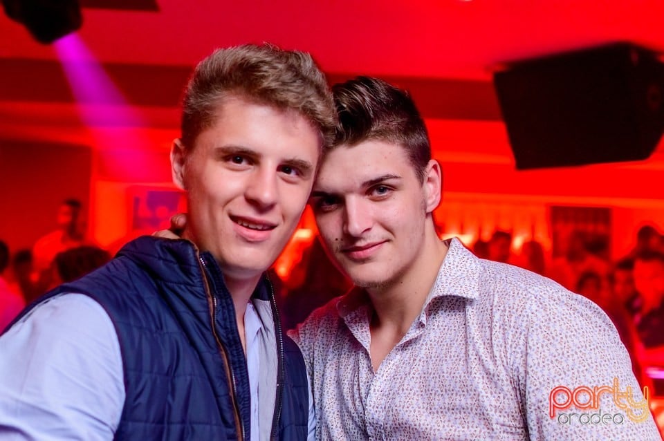 Petrecere alături de Blaga, 