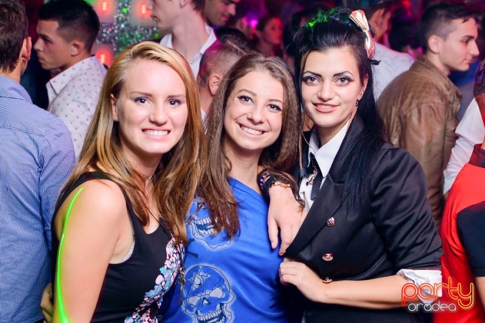 Petrecere alături de Blaga, 