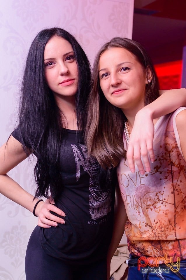 Petrecere alături de Blaga, 