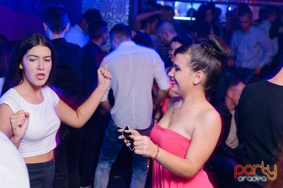 Petrecere alături de Blaga, 