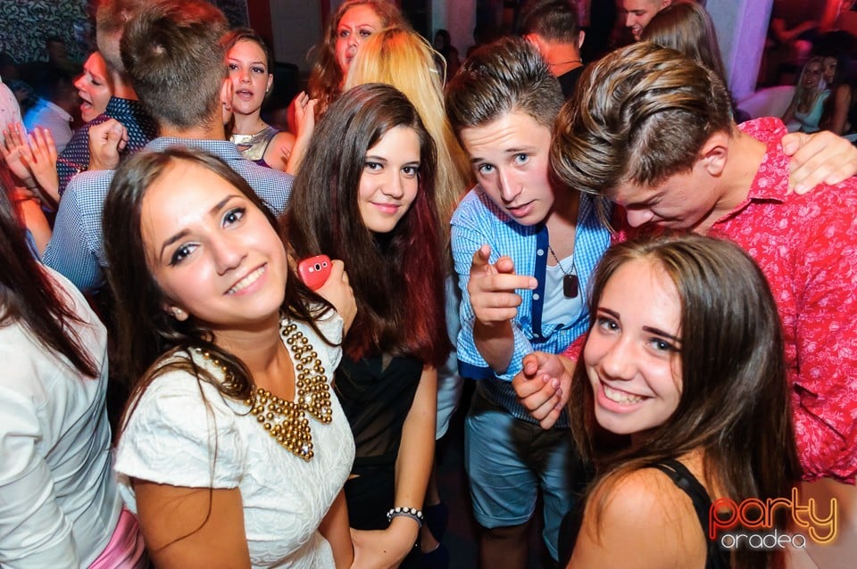 Petrecere alături de Blaga, 