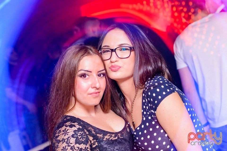 Petrecere alături de Blaga, 