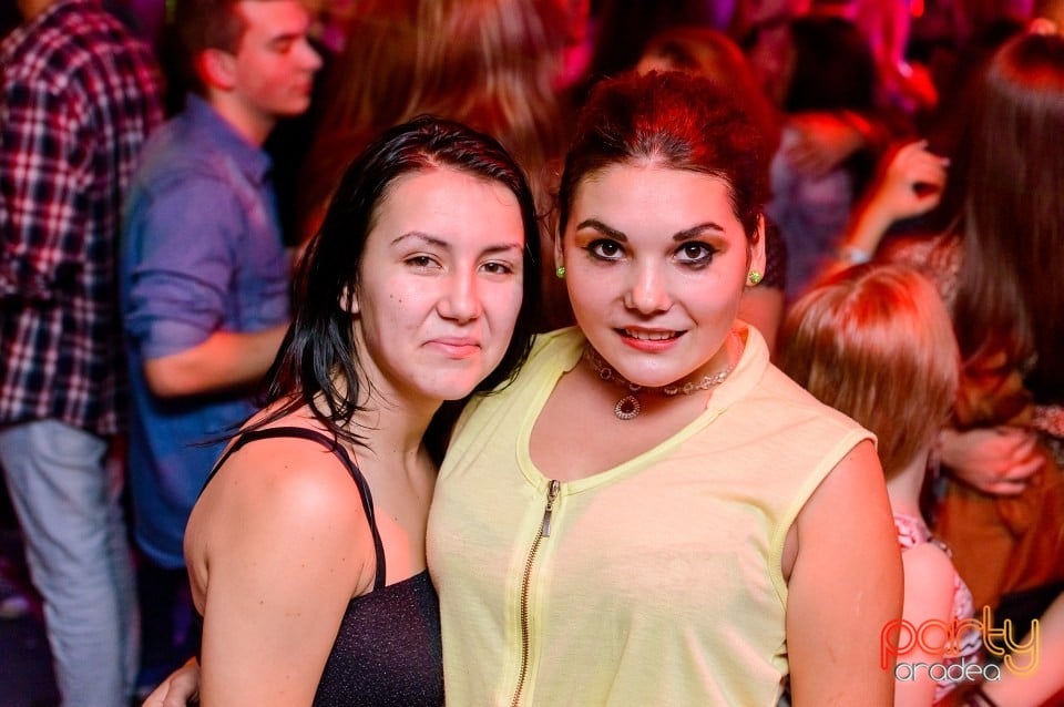 Petrecere alături de Blaga, 