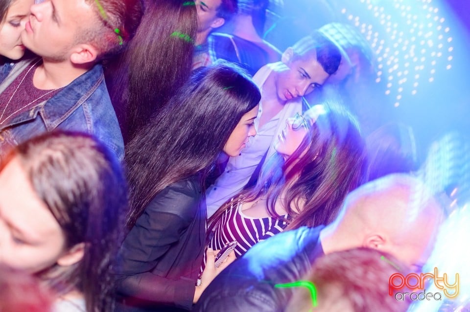 Petrecere alături de Blaga, 