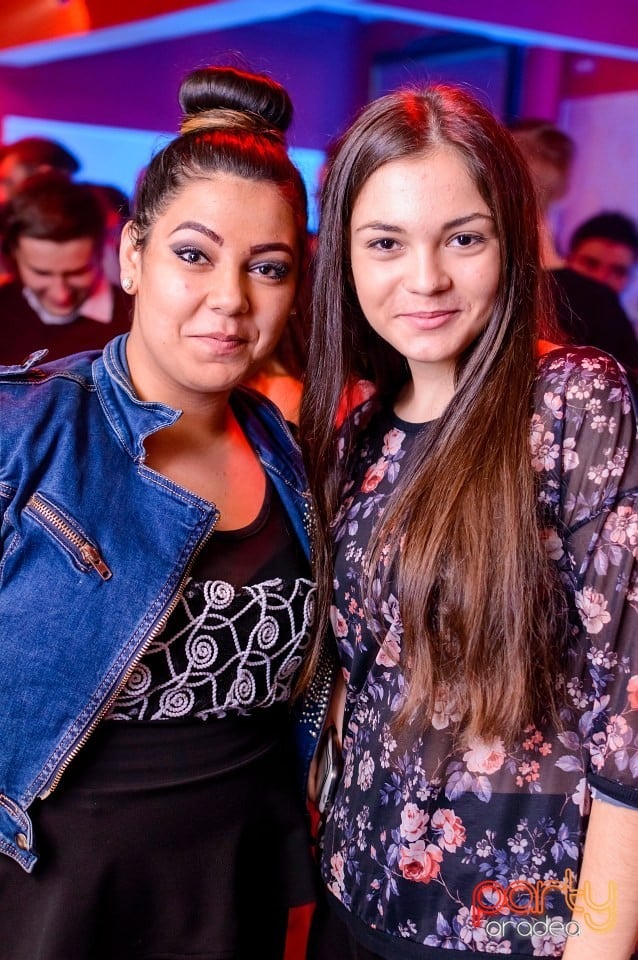 Petrecere alături de Blaga, 