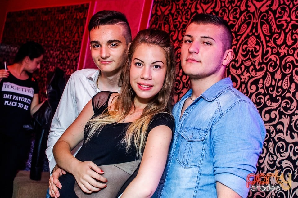 Petrecere alături de Blaga, 