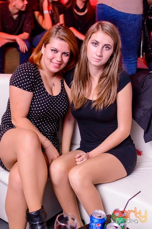 Petrecere alături de Blaga, 