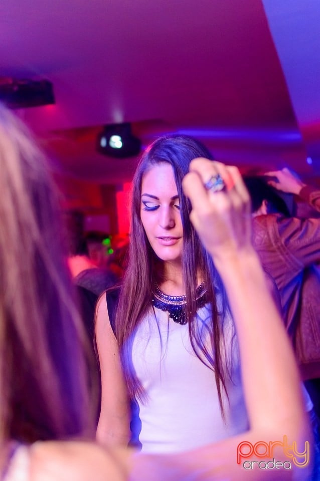 Petrecere alături de Blaga, 