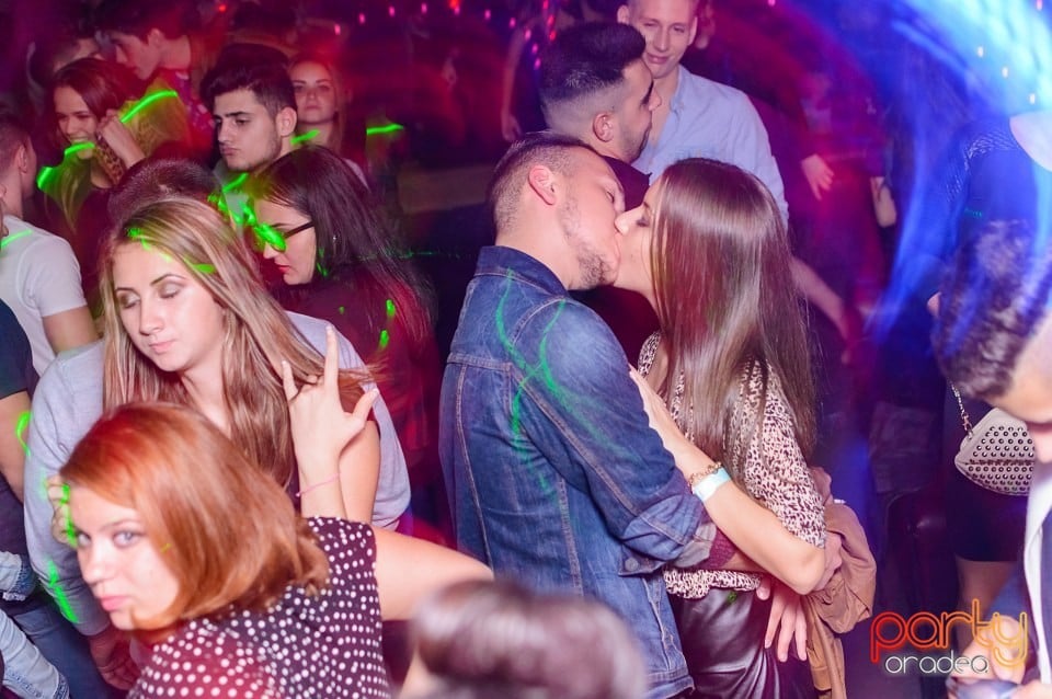 Petrecere alături de Blaga, 