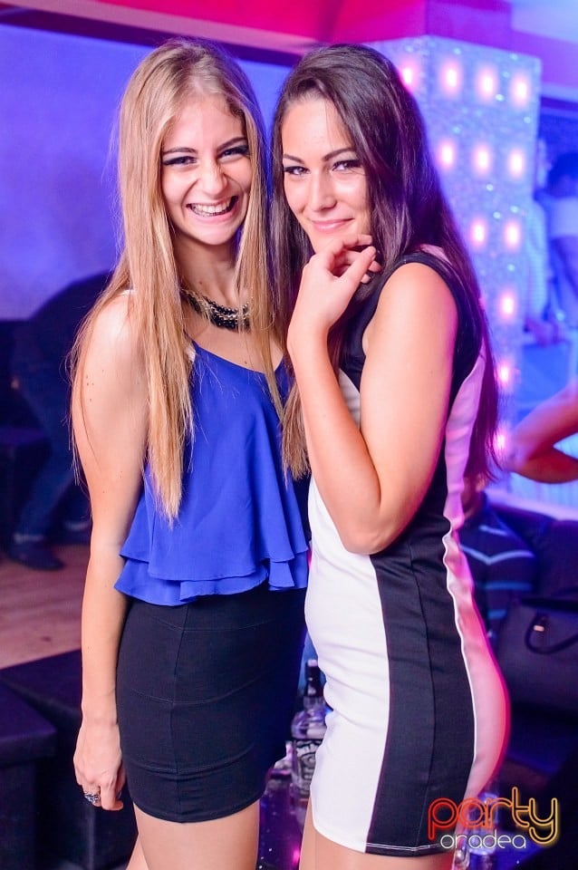 Petrecere alături de Blaga, 