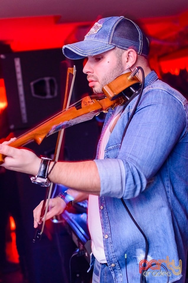 Petrecere alături de Blaga, 